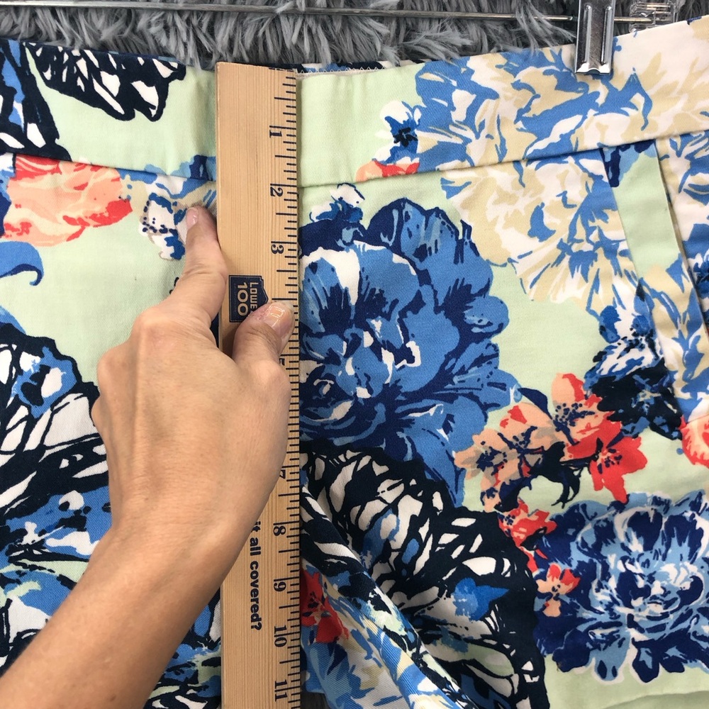 J. Crew Shorts Size 6 Mint Green Blue Chino Floral Stretch Side Zip Beach - Picture 6 of 11